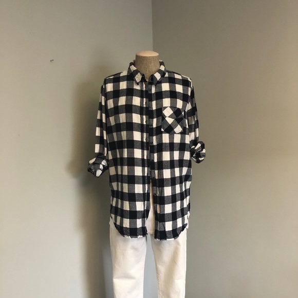 Oversized Lightweight Flannel Button Down Shirt - Picture 1 of 5